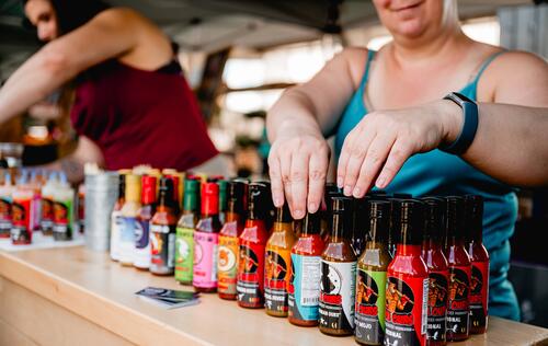 sauces piquantes dans les Marchés publics de Montréal